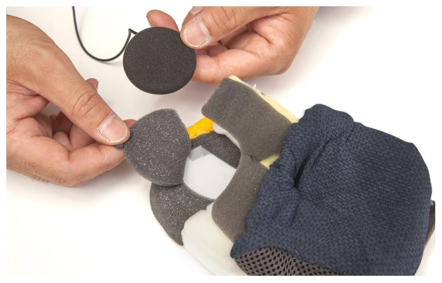 Arai Corsair X / Signet X /Quantum X Cheek Pads 4 Arai Corsair X / Signet X /Quantum X Cheek Pads - Image 2