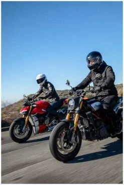 Cardo PackTalk Edge Headset - Duo Pack 9 Cardo PackTalk Edge Headset - Duo Pack -Sena Store cardo pack talk edge headset duo pack 1