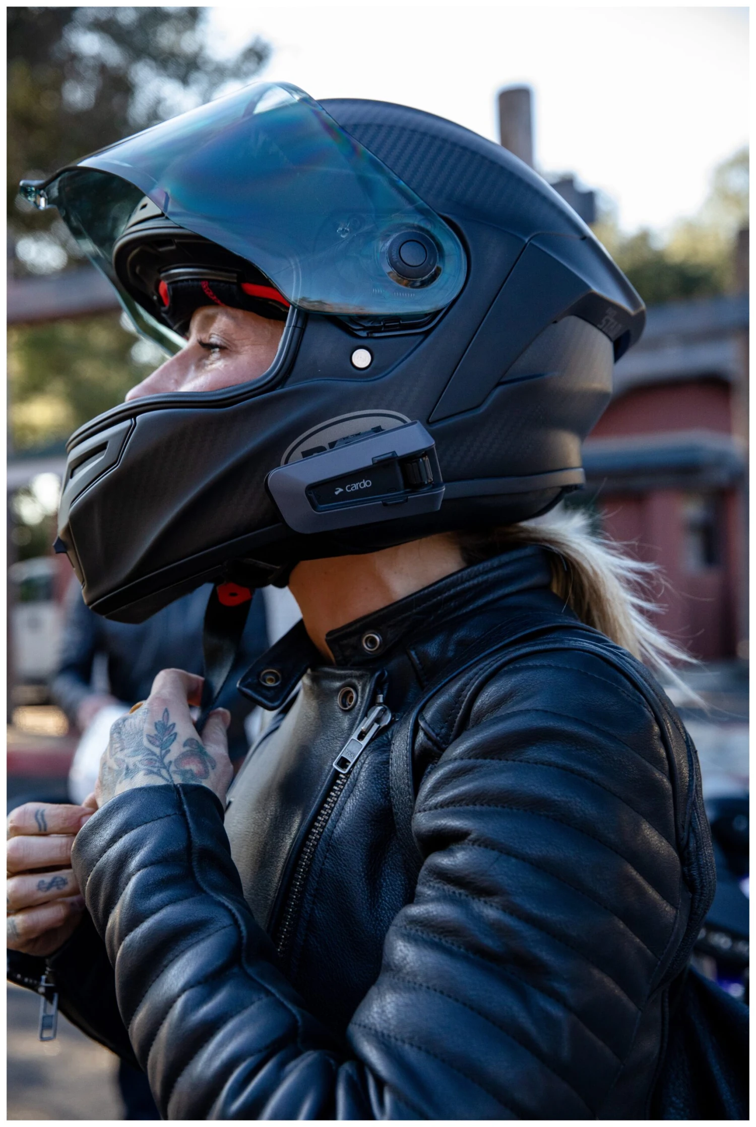 Cardo PackTalk Edge Headset - Duo Pack 6 Cardo PackTalk Edge Headset - Duo Pack - Image 4