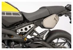 Puig Side Number Plates Yamaha XSR900 2016-2021 -Sena Store puig infill panels yamaha xsr90020162017 carbon fiber look